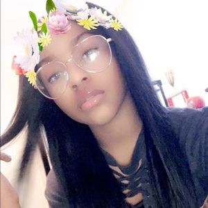 Meet your Posher, Tyana